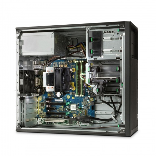 Workstation vs. Desktop: De ce să alegi o Stație de Lucru (Workstation) pentru CAD?